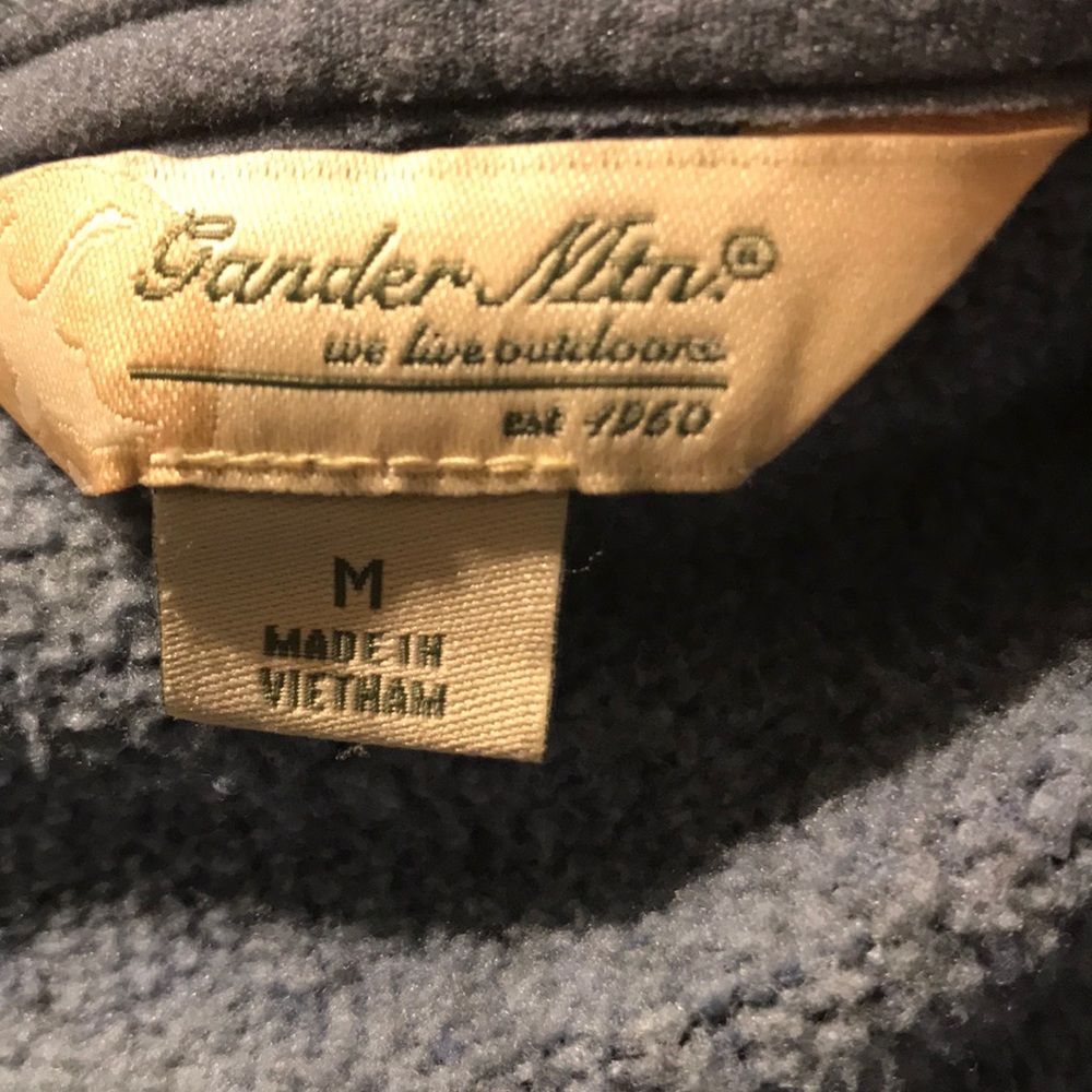 Gander Mountain Size Medium - image 6